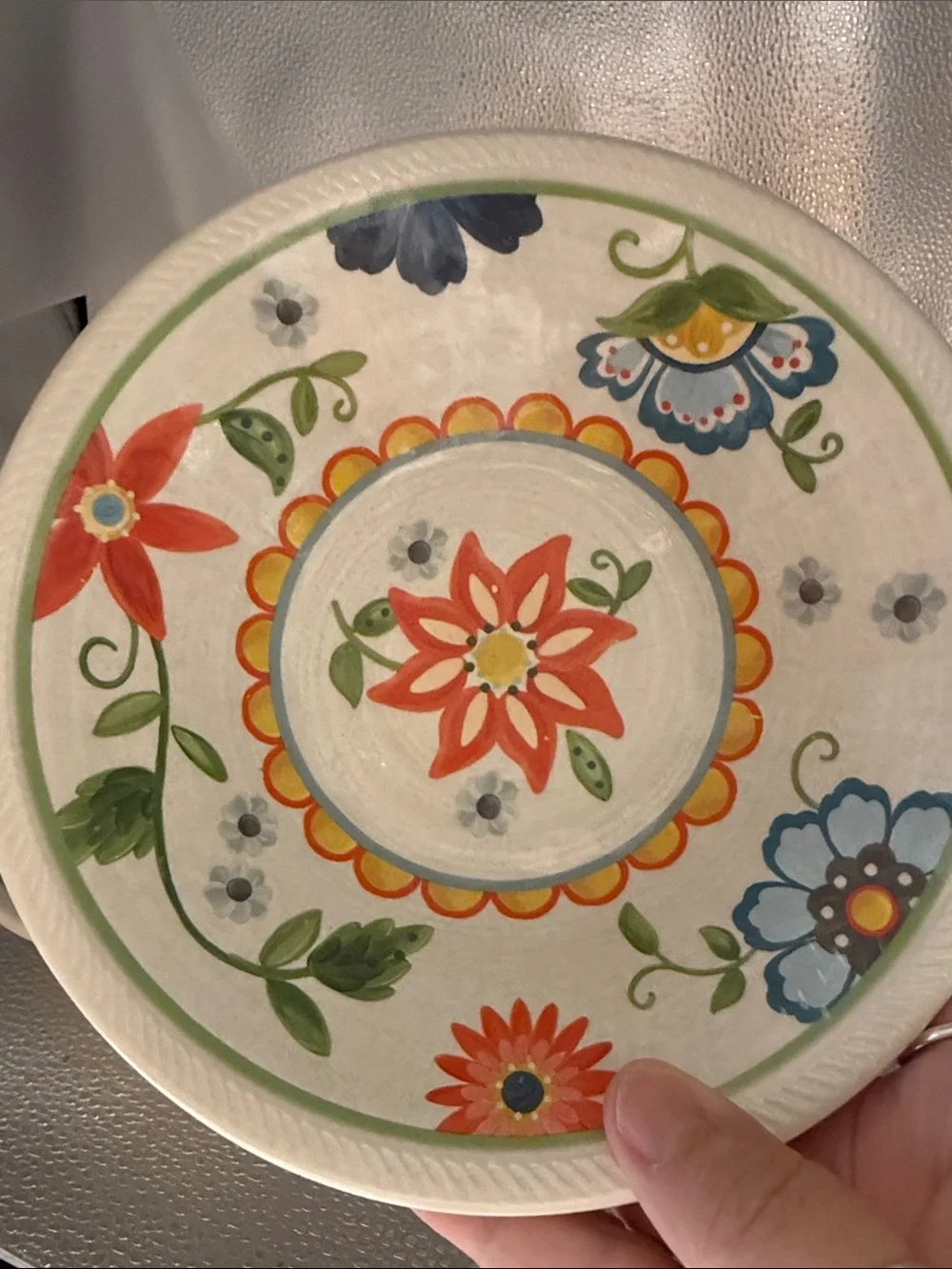Threshold Melamine Set of 4 Beautiful Folk  Art looking Cereal Bowls